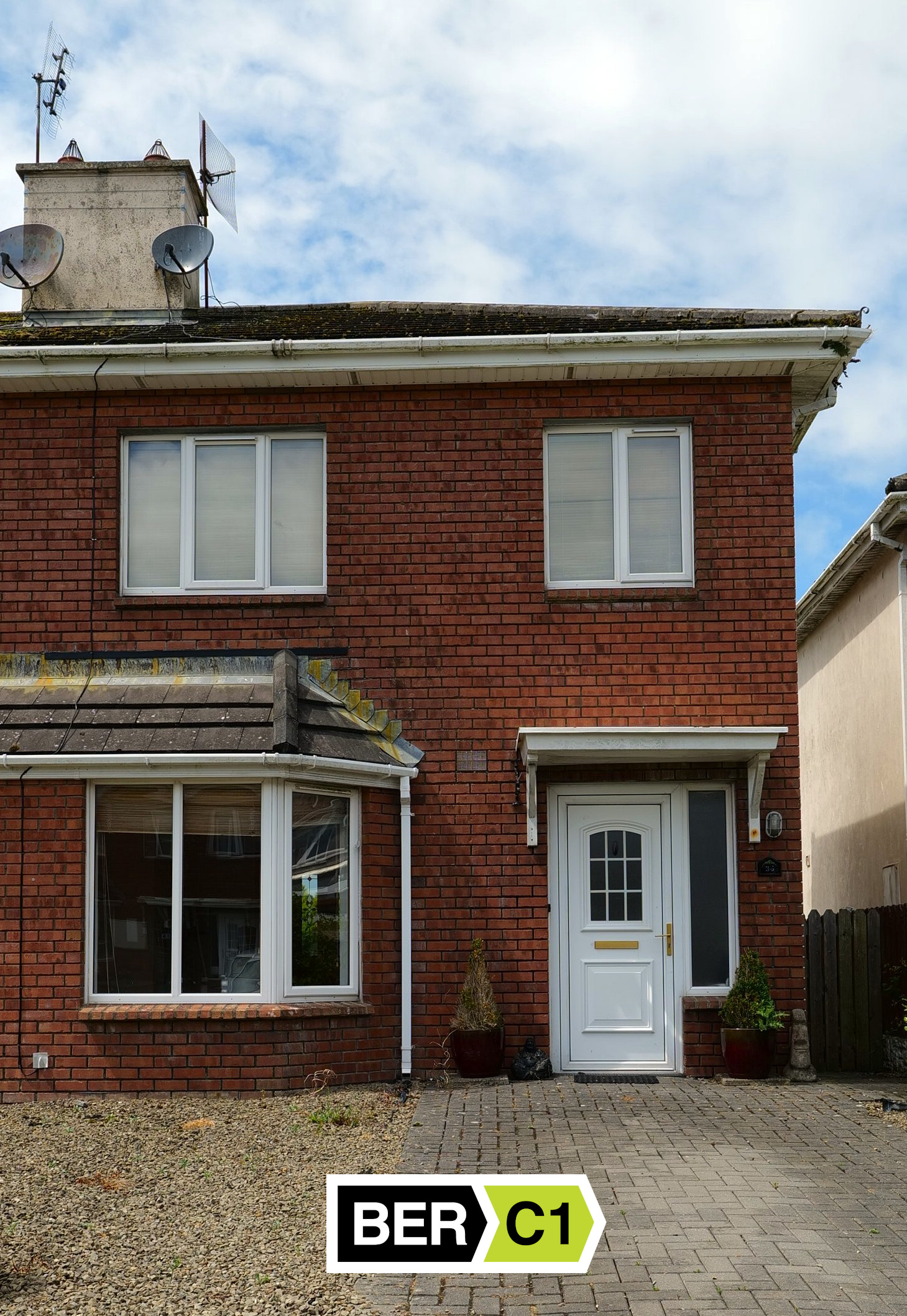 36 Oakhill, Youghal.